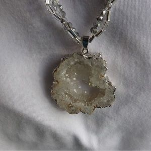 🌺[2/$40.00]🌺 Geode Druzy Necklace